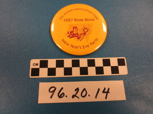 Rose Bowl pin