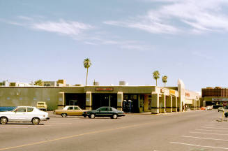 817 S. Mill Ave., Cleaner's and Laundry building