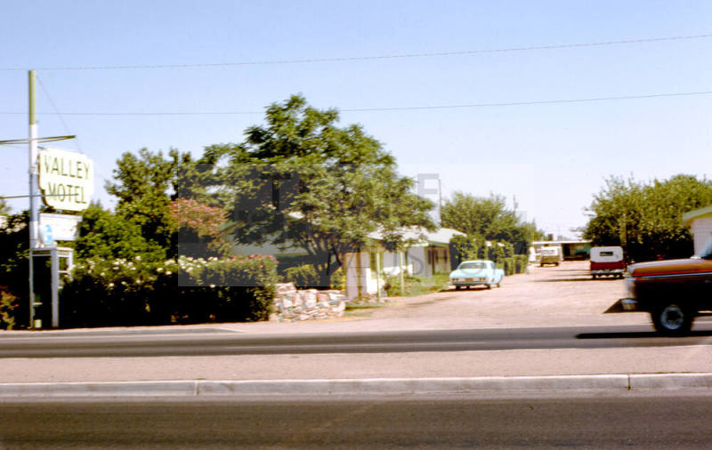 Valley Motel, 2215 E. Apache Blvd.