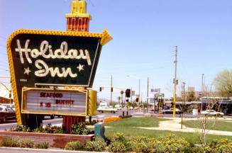 Holiday Inn sign, 915 E. Apache Blvd.