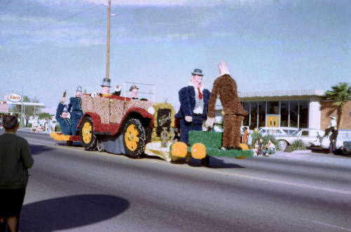 Tempe Parade Float - Laurel and Hardy