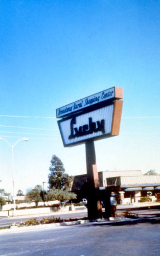 Lucky, Broadway Rural Shopping Center
