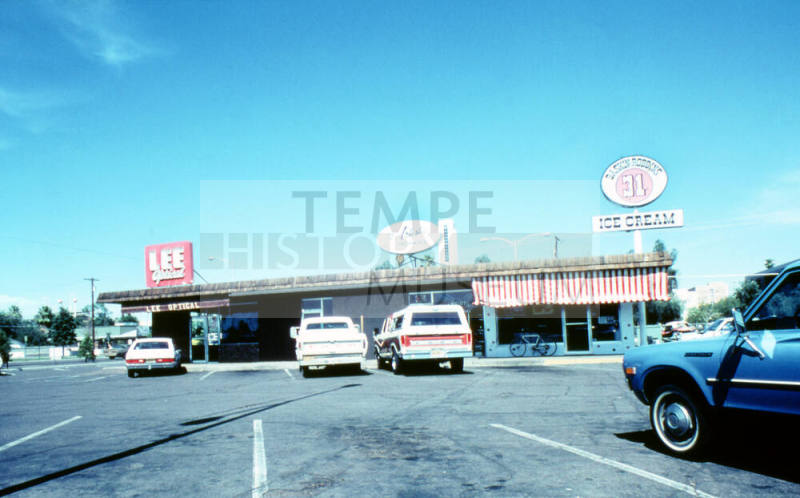 Tempe Center Shops