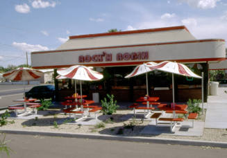 Rock'N Robin Restaurant, 1135 E. Apache Blvd.