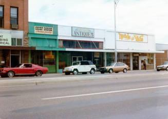 Shops, 500 Block of S. Mill Avenue
