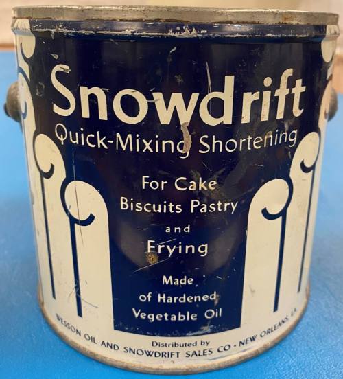 Snowdrift brand Quick-Mixing Shortening can