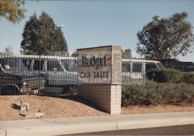 Budget Car Sales - 1412 North Scottsdale Road, Tempe, Arizona