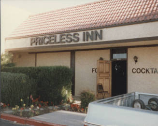 Priceless Inn - 5014 South Price Road, Tempe, Arizona
