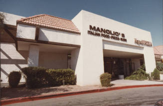 Manolio's Italian Food - 5034 South Price Road, Tempe, Arizona