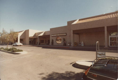 CC Liquor Warehouse - 1847 North Scottsdale Road, Tempe, Arizona