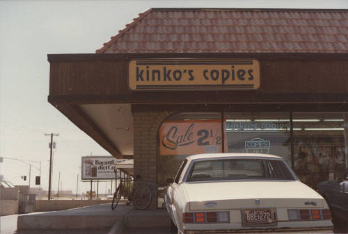 Kinko's Copies - 933 East University Drive, Tempe, Arizona