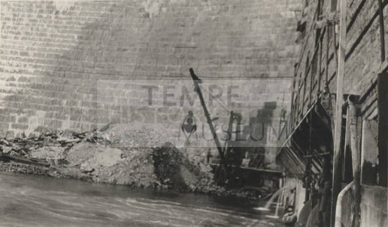 Photo- construction at the Roosevelt Dam