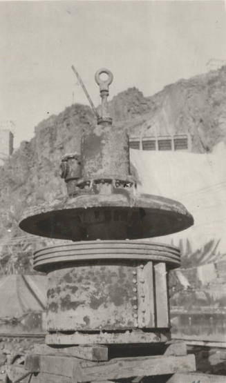 Photo- Old balanced valve at Roosevelt Dam