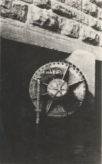 Photo- Old balanced valve at Roosevelt Dam