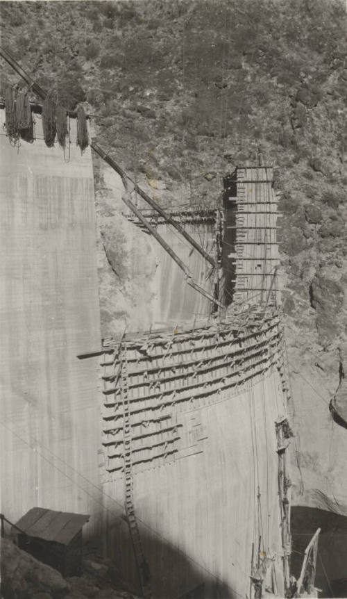 Photo- construction of Mormon Flat dam