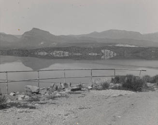 Photo-View of Roosevelt Lake with mountains in the background