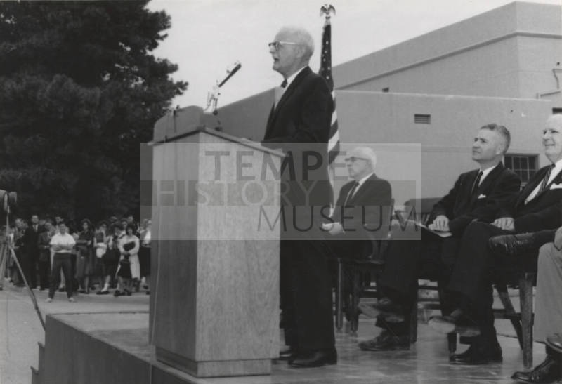 Dr. D. R. Van Petten gave address "Arizona Obtains Statehood"