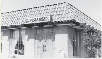 Holiday Inn Place Restaurant - 915 East Apache Boulevard, Tempe, Arizona