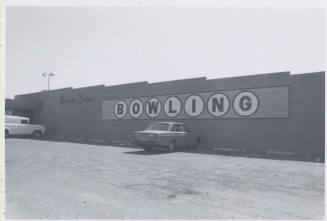 Tempe and Red Carpet Lounge Bowl - 1100 East Apache Boulevard, Tempe, Arizona