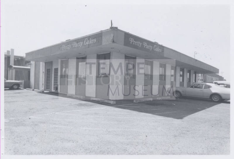 Pretty Party Cakes Shop - 1100 East Apache Boulevard, Tempe, Arizona