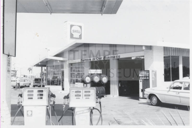 Apache Holiday Shell Gasoline Station - 903 East Apache Boulevard, Tempe, Arizona