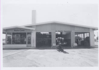 Shell Gasoline Station - 903 East Apache Boulevard, Tempe, Arizona
