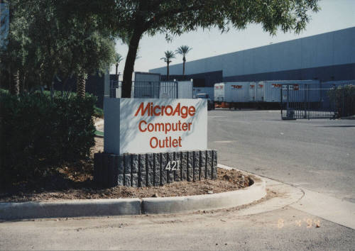 MicroAge Computer Outlet - 421 West Alameda Drive - Tempe, Arizona