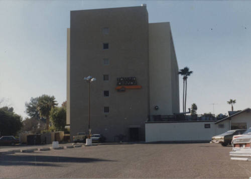 Howard Johnson Hotel - 225 East Apache Boulevard - Tempe, Arizona