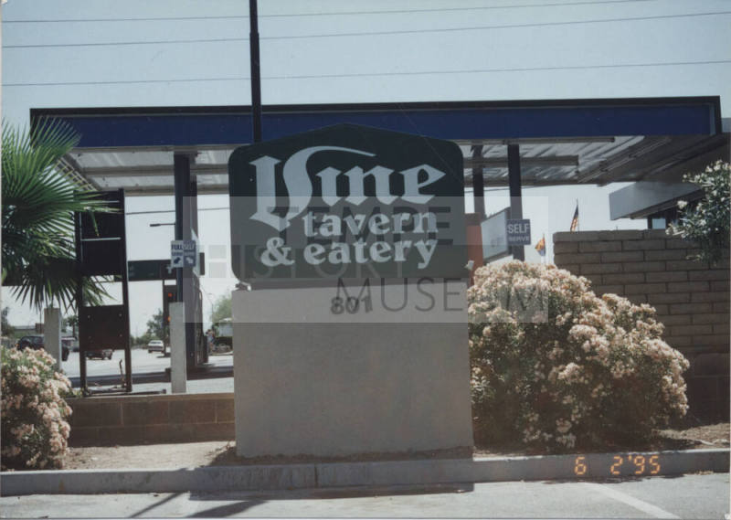 Vine Tavern & Eatery - 801 East Apache Boulevard - Tempe, Arizona