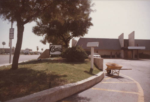 Clancey's Nightclub - 919 East Apache Boulevard - Tempe, Arizona