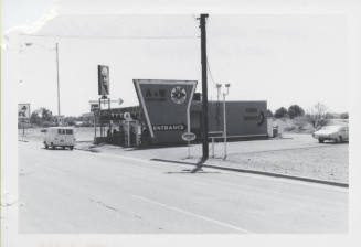 Tempe A&W Root Beer Restaurant - 1205 East Apache Boulevard, Tempe, Arizona