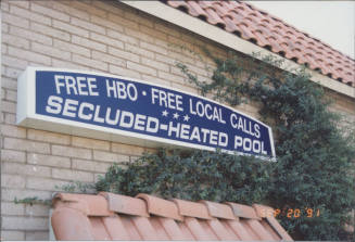 Travelodge - 1005 East Apache Boulevard - Tempe, Arizona