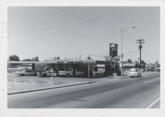 Tempe A&W Root Beer Restaurant - 1205 East Apache Boulevard, Tempe, Arizona