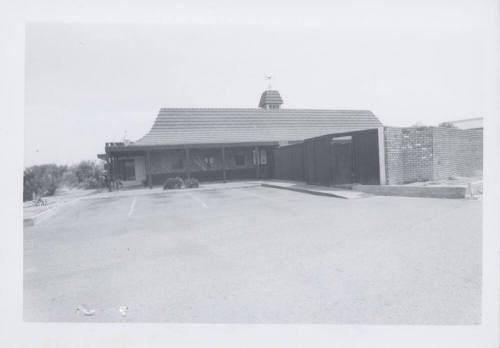 Lunt Avenue Marble Club Restaurant - 1212 East Apache Boulevard, Tempe, Arizona