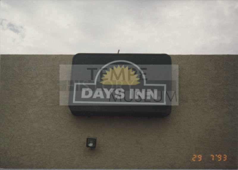 Days Inn - 1221 East Apache Boulevard - Tempe, Arizona