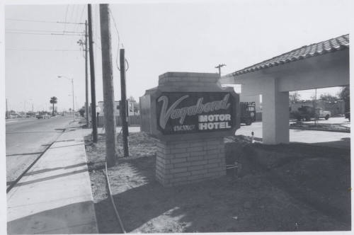 Vagabond Motor Hotel - 1300 East Apache Boulevard, Tempe, Arizona