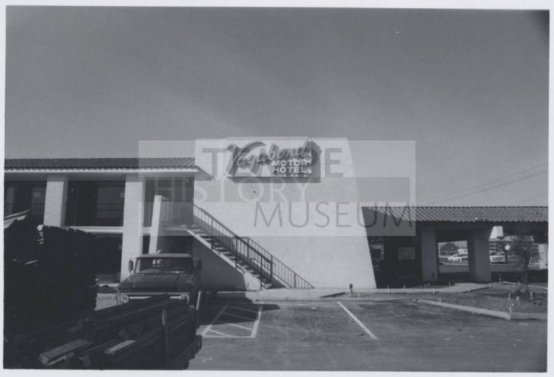 Vagabond Motor Hotel - 1300 East Apache Boulevard, Tempe, Arizona