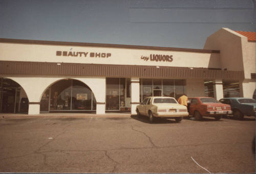 Charlesetta's Hair Designers - 1334 East Apache Boulevard - Tempe, Arizona