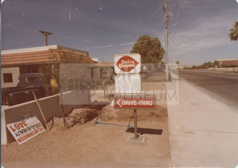 Dairy Queen - 1389 East Apache Boulevard - Tempe, Arizona