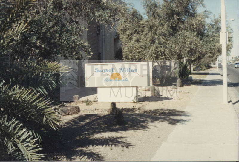 Sunset Villas Apartments - 1415 East Apache Boulevard - Tempe, Arizona