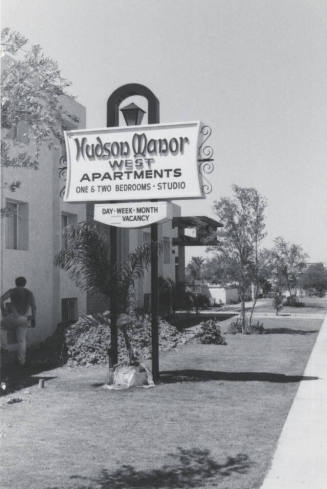 Hudson Manor West Apartments - 1415 East Apache Boulevard - Tempe, Arizona