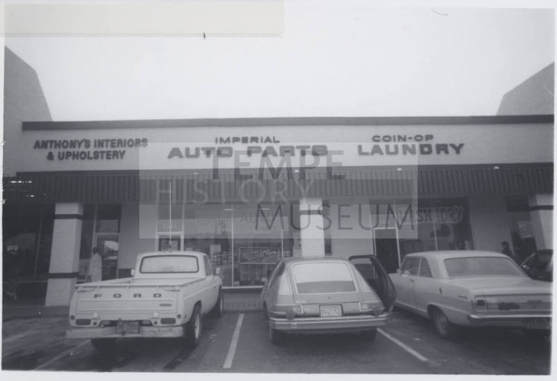Apache Fiesta Coin-Operated Laundry - 1348 East Apache Boulevard, Tempe, Arizona