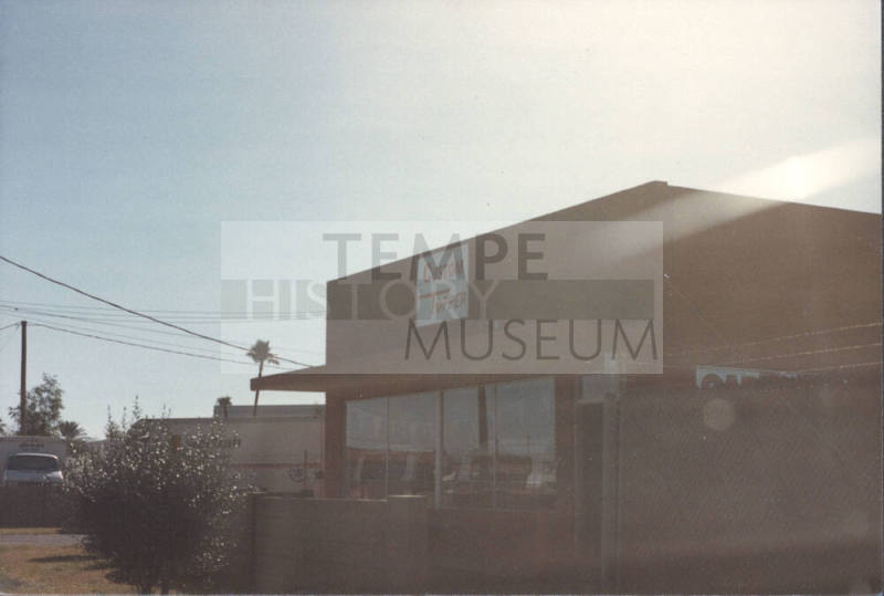 Custom Topper - 1885 East Apache Boulevard - Tempe, Arizona
