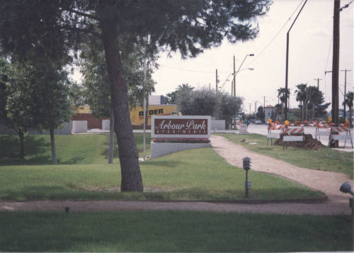 Arbour Park Apartments - 1901 East Apache Boulevard - Tempe, Arizona