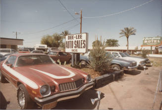 Dee-Lee Auto Sales - 1935 East Apache Boulevard - Tempe, Arizona