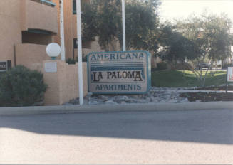 Americana La Paloma Apartments - 1975 East Apache Boulevard - Tempe, Arizona