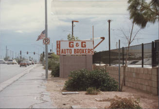 G and G Auto Brokers - 2165 East Apache Boulevard - Tempe, Arizona