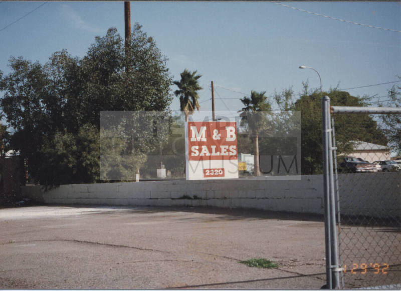 M and B Auto Sales - 2320 East Apache Boulevard - Tempe, Arizona