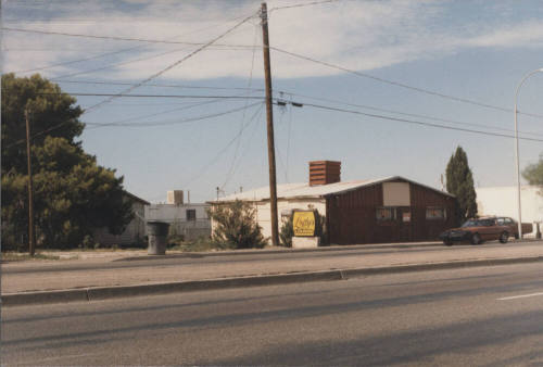 Lofty's Lounge - 2237 East Apache Boulevard - Tempe, Arizona