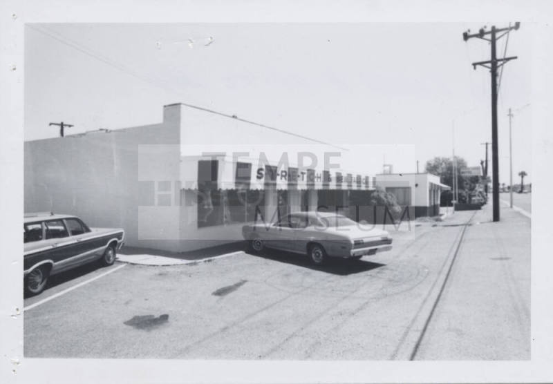 Stretch and Sew - 1606 East Apache Boulevard, Tempe, Arizona